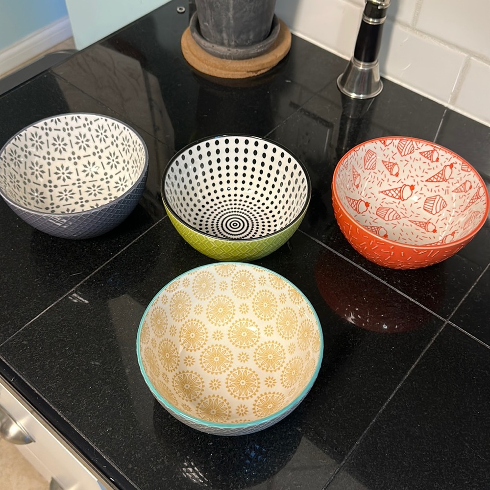 Pfaltzgraff bowls, fun and pretty designs